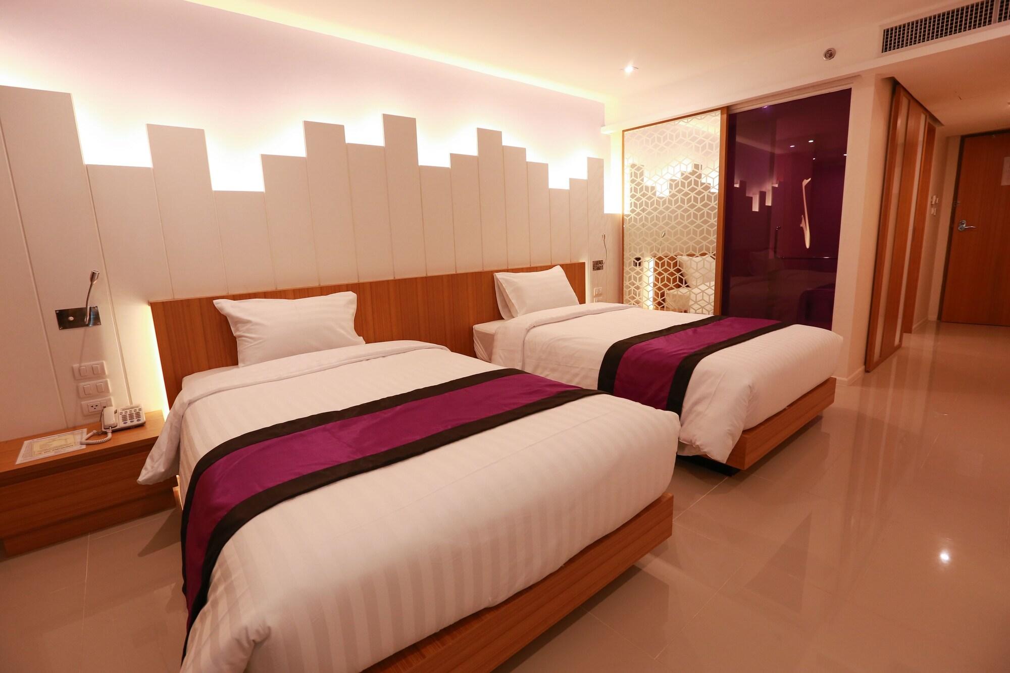 The Whisper Hotel Pattaya Eksteriør billede