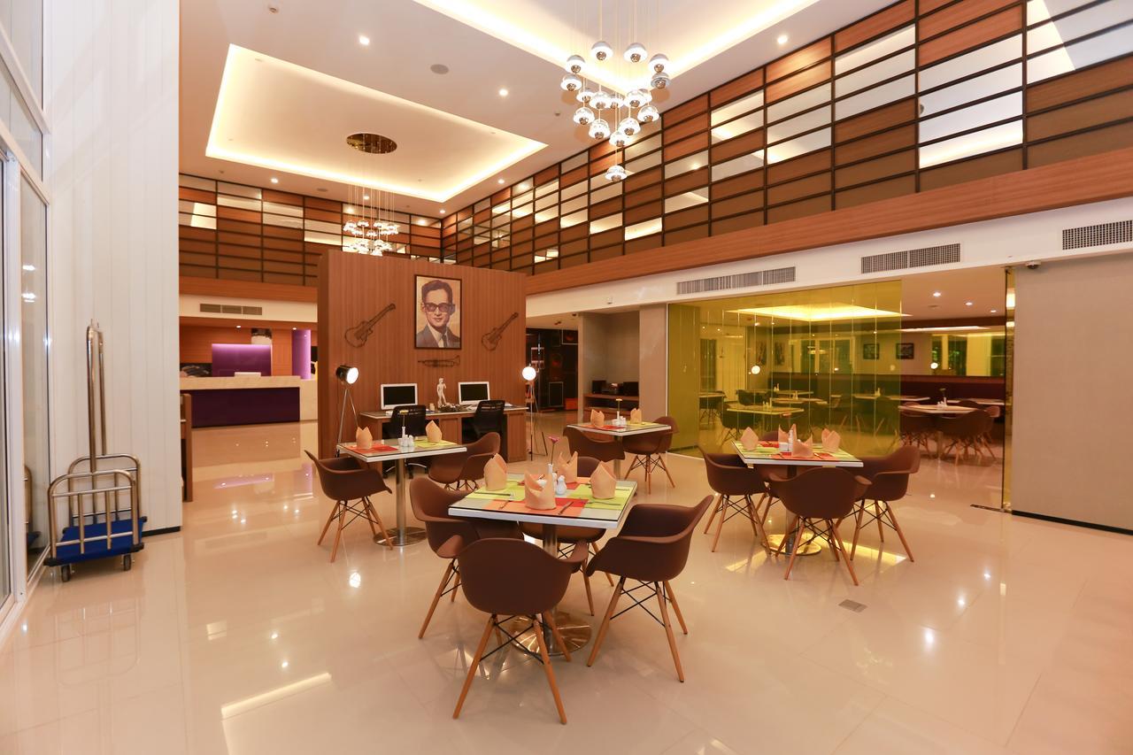 The Whisper Hotel Pattaya Eksteriør billede